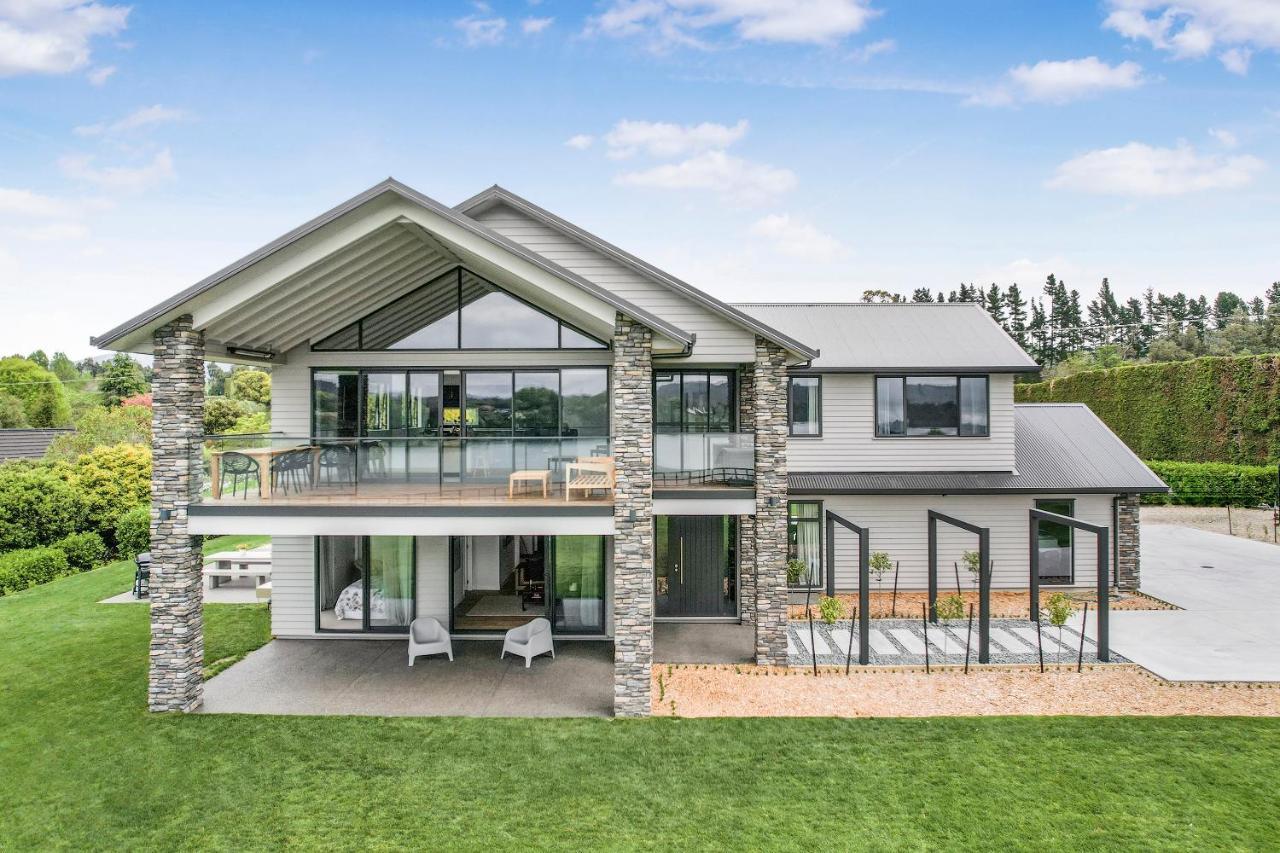 Lakeside Karapiro Downstairs Apartment 케임브리지 외부 사진